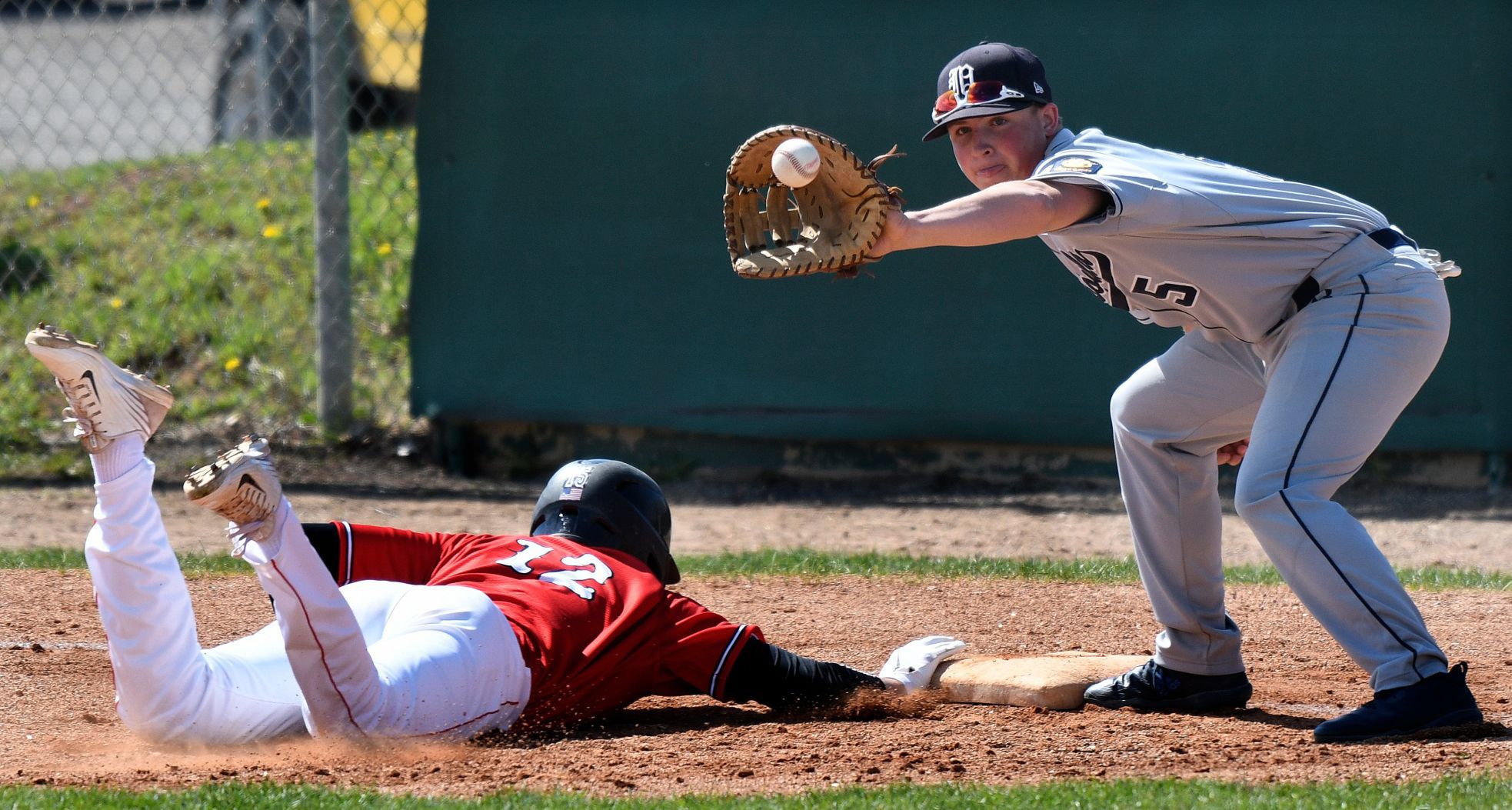 Scarlets vs. Mavericks